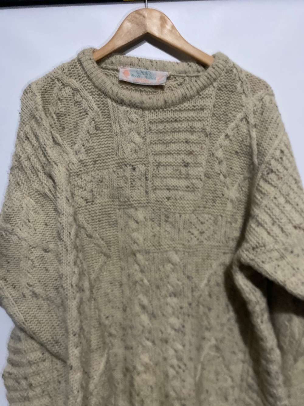 Quill’s Woolen Market L Ireland Wool Hand Crafted Knit Sweater - Picture 5 of 9